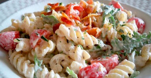 Köz Patlıcanlı Makarna Salatası Tarifi
