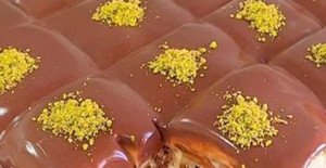Pastacı Kreması İle Ağızda Eriyip Yok Olan Bisküvili Pasta Tarifi