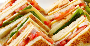 Kulüp Sandviç (Club Sandwich) Tarifi