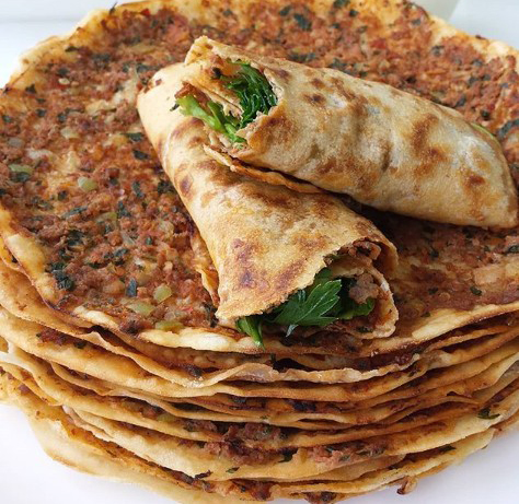 Ev Yapımı Çıtır Lahmacun Tarifi - 2