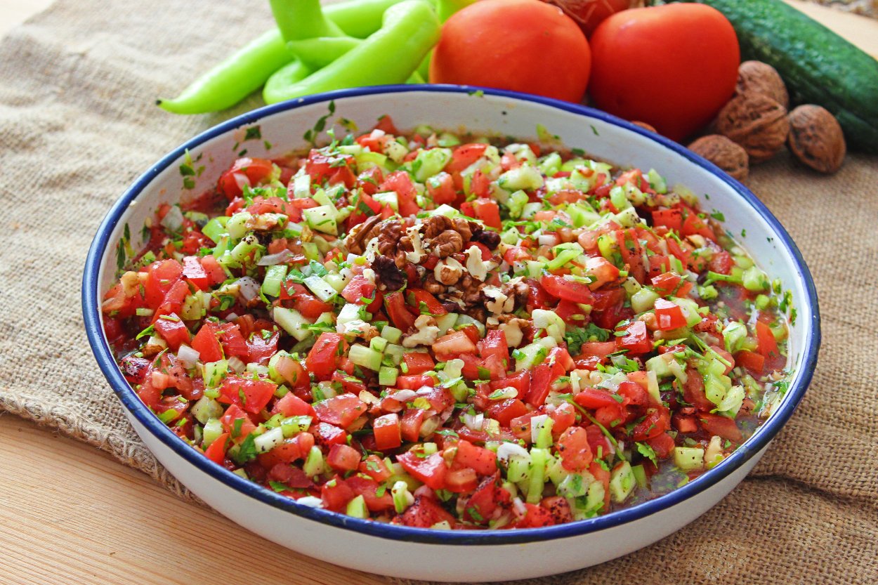 Gavurdağı Salatası Tarifi - 1