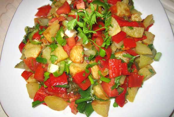 Kızarmış Patates Salatası Tarifi - 3