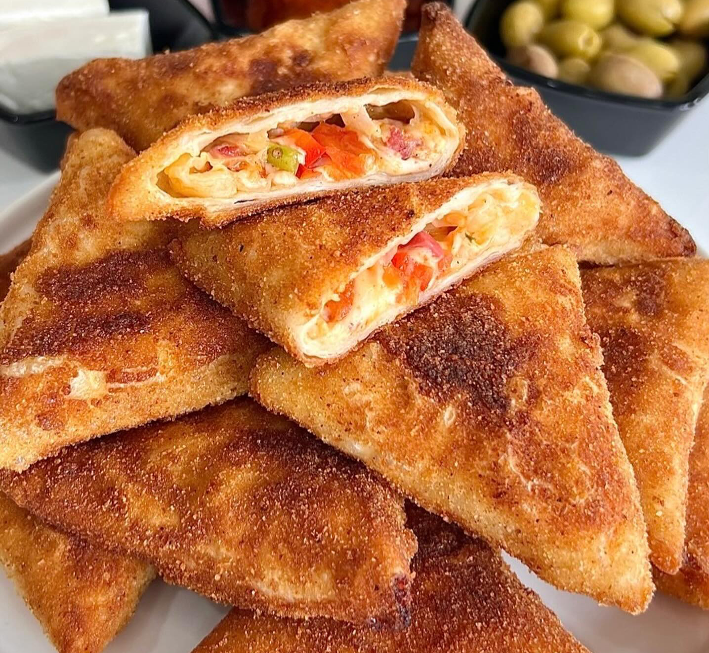 Pizza Tadında Muska Börek Tarifi - 2