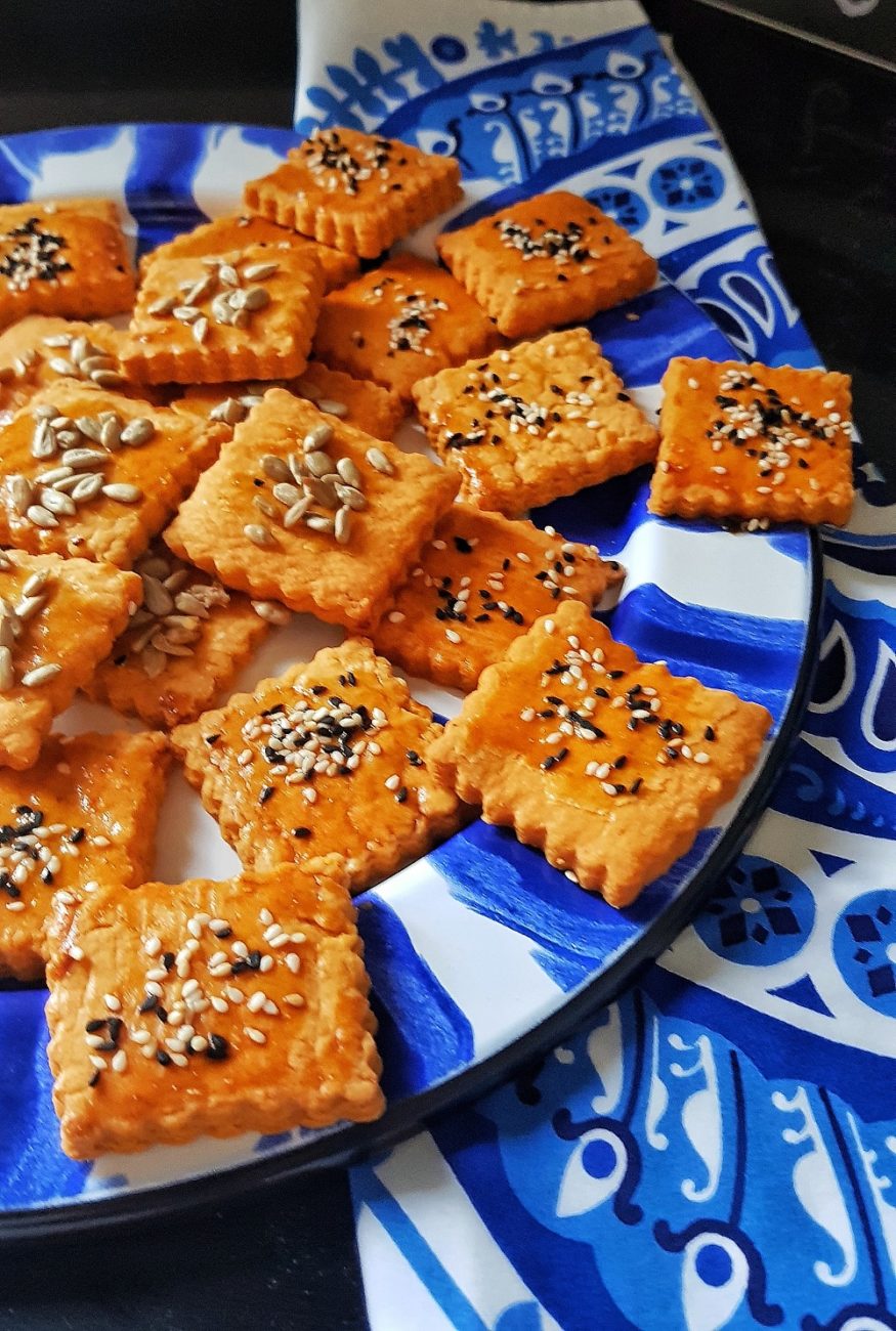 Pizza Kraker Tadında Tuzlu Kurabiye Tarifi - 6