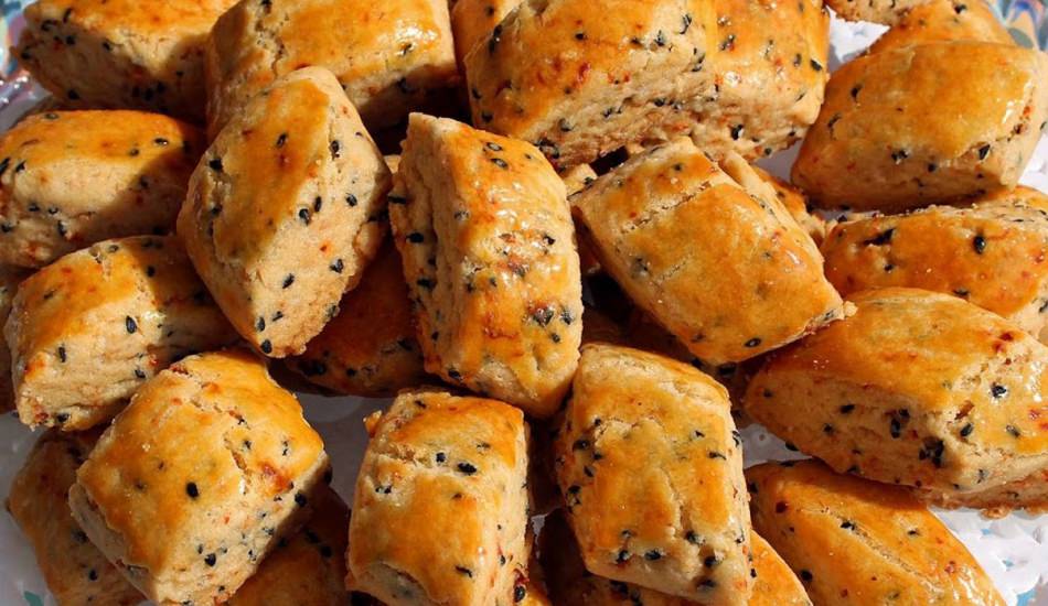 Pizza Kraker Tadında Tuzlu Kurabiye Tarifi - 5