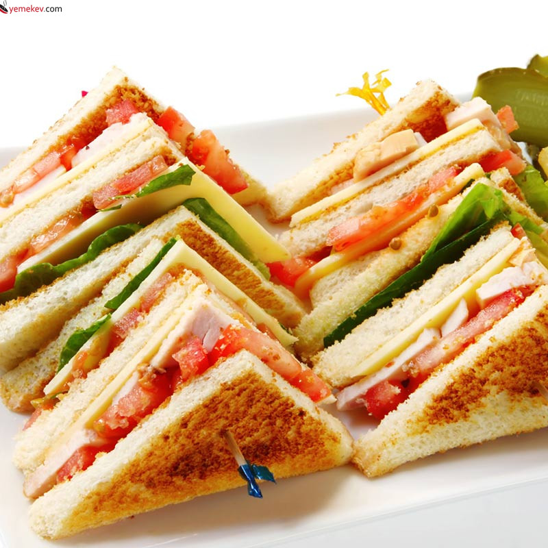 Kulüp Sandviç (Club Sandwich) Tarifi - 1