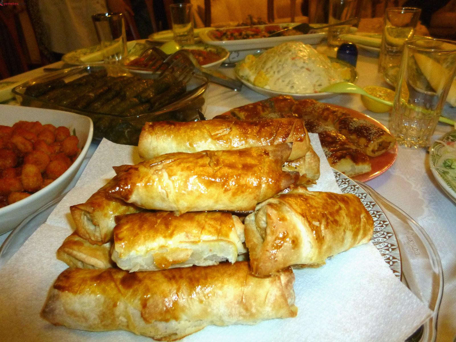 Mercimekli Börek Tarifi - 4