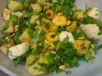 Yeşil Zeytinli Patates Salatası Tarifi - 1