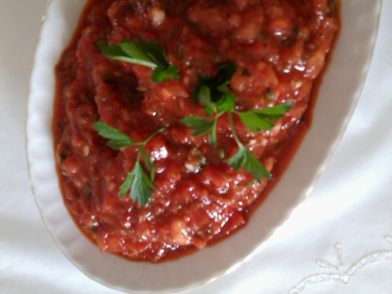 ACILI EZME TARİFİ ACILI EZME TARİFİ