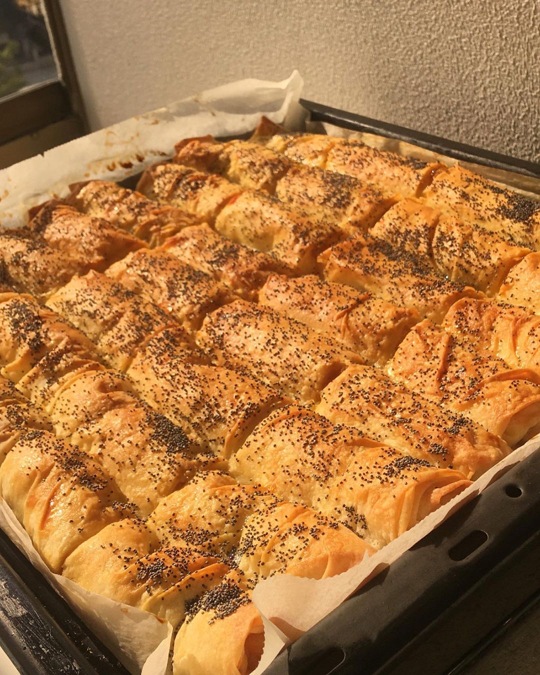 Patatesli Tepsi Börek Tarifi - 1