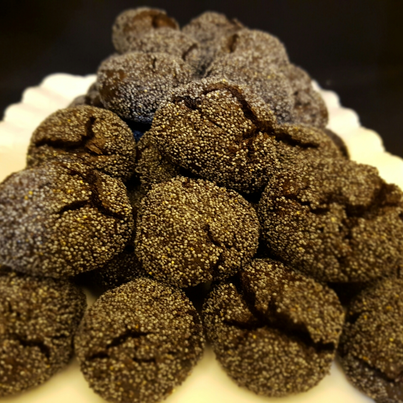 Beyaz Haşhaşlı Brownie Kurabiye Tarifi - 6
