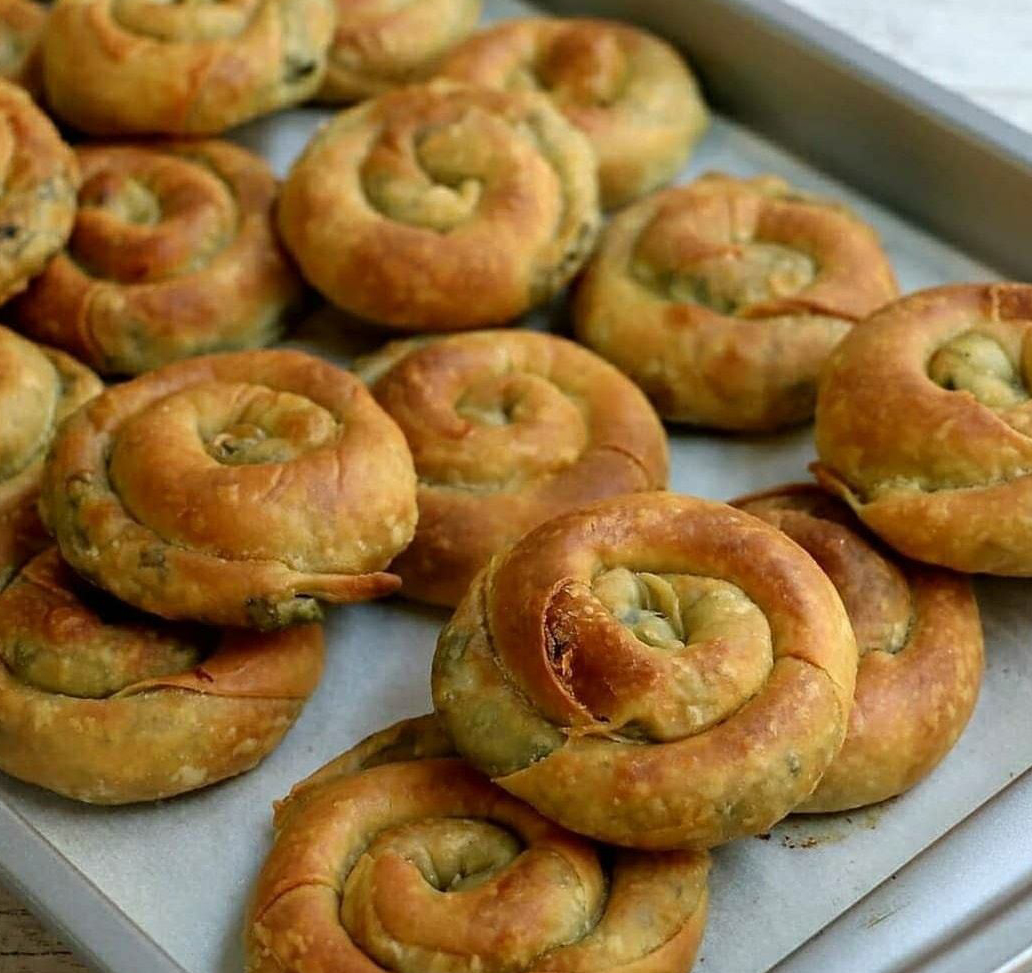 El Açması Çıtır Börek Tarifi - 1