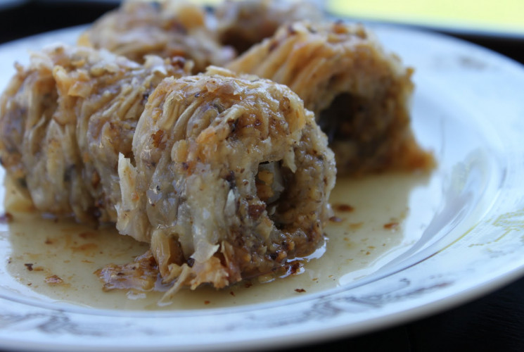 Haz R Yufkadan B Zme Baklava Tarifi Yemekev Com