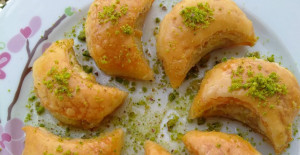 Ay Baklavası Tarifi