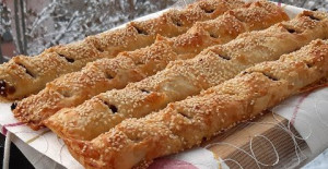 Baklava Yufkasından Kıymalı Çıtır Börek Tarifi