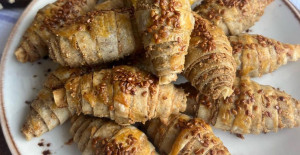 10 Dakikada Çıtır Çıtır Haşhaşlı Börek Tarifi