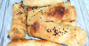 Kıymalı Banyolu Börek Tarifi