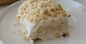 Beyaz Kremalı Yaz Pastası Tarifi