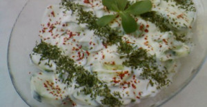 Nohutlu Yoğurtlu Semizotu Salatası Tarifi