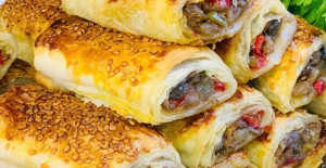 Patlıcanlı Kıymalı Börek Tarifi