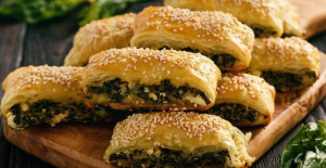 Patatesli El Açması Börek Tarifi