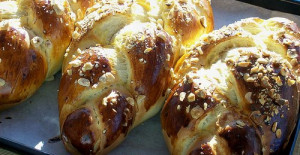 Portakallı Paskalya Çörek Tarifi