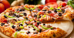 Tencerede Pizza Tarifi