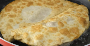 Asla Yağ Çekmeyen Çıtır Çıtır Çiğ Börek Tarifi