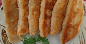 Yalancı Çiğ Börek Tarifi 