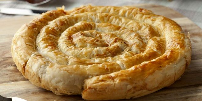 El Açması Börek Tarifi - 2