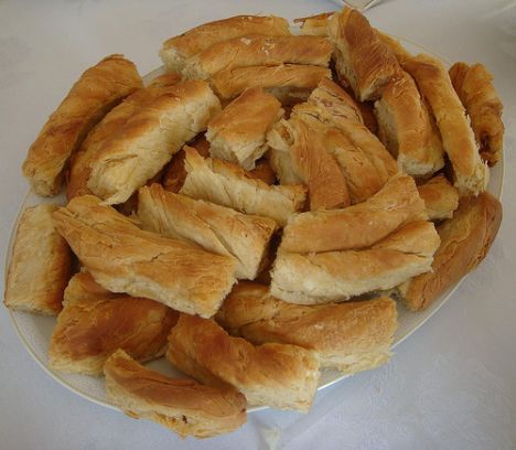 El Açması Börek Tarifi - 1