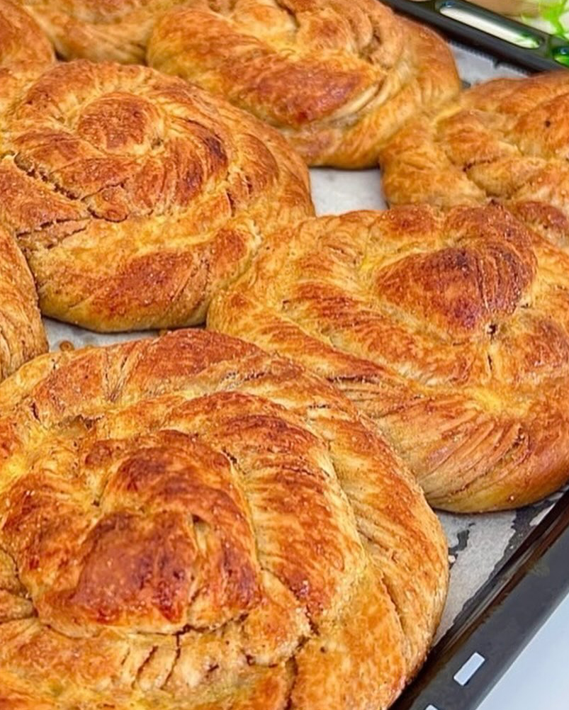 Tel Tel Ayrılan Haşhaşlı Çörek Tarifi - 1