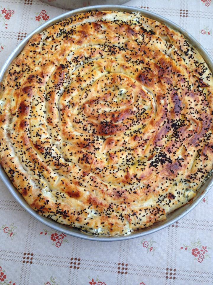 Haşhaşlı Peynirli Börek Tarifi - 2