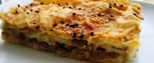 Kıymalı Patatesli Tepsi Böreği Tarifi