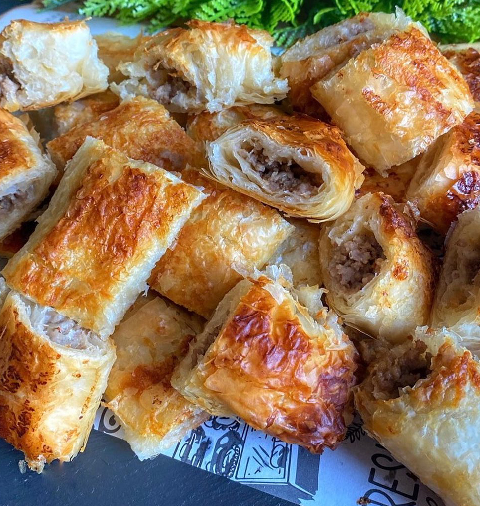 Sarıyer Usulü Kıymalı Börek Tarifi - 2