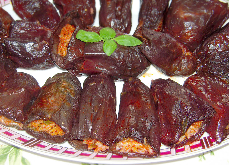 Zeytinyağlı Kuru Patlıcan Dolması - 8