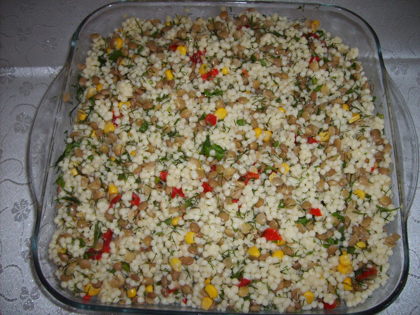 Kuskuslu Yeşil Mercimek Salatası Tarifi - 7