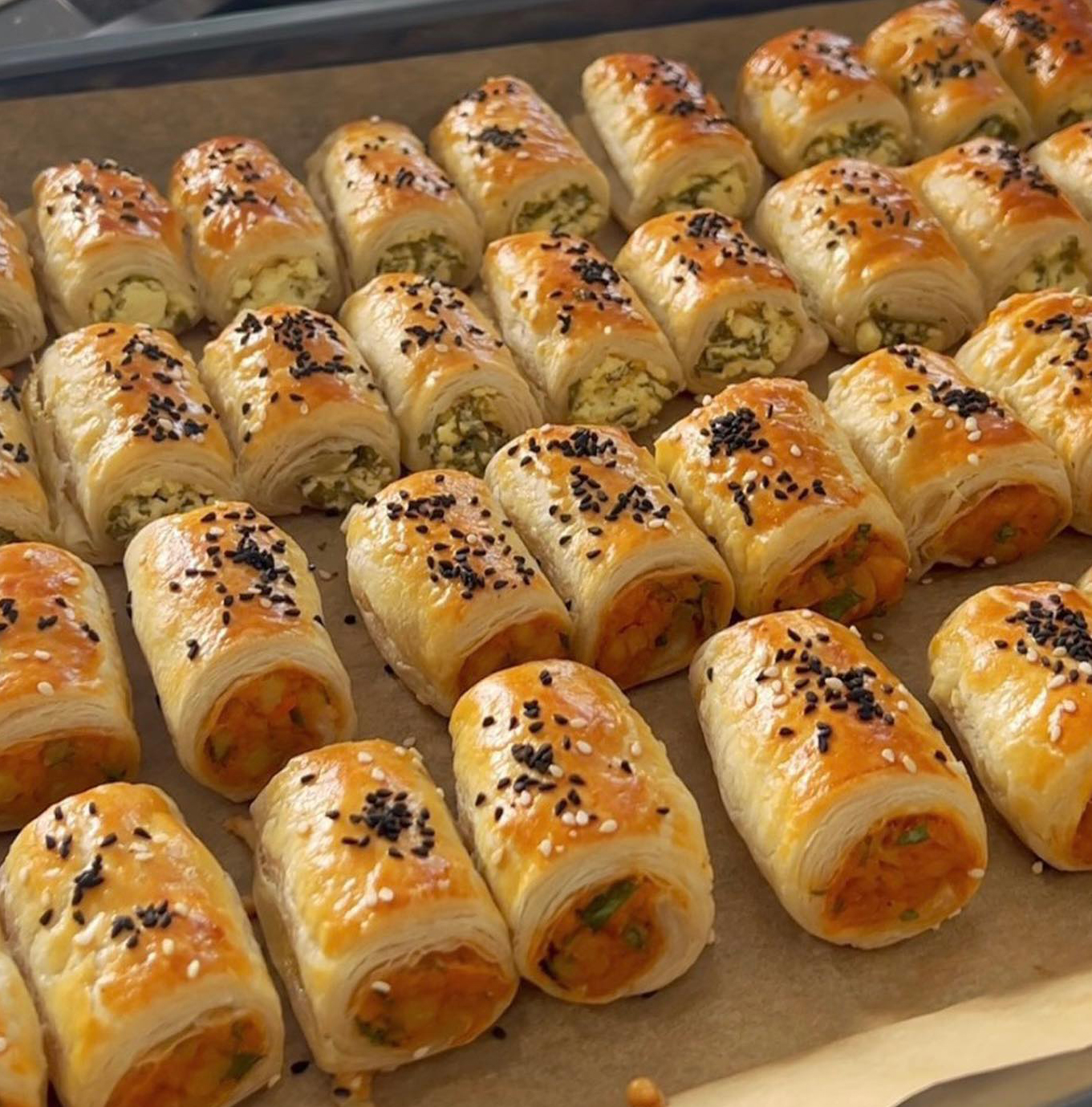 Milföy Hamurundan Peynirli Patatesli Börek Tarifi - 1