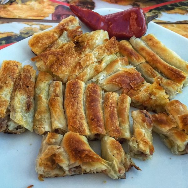 Sodalı Patatesli Dilim Börek Tarifi - 1