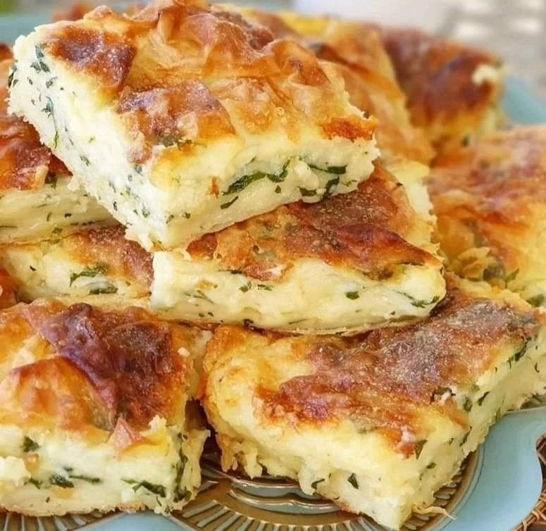 Kabarmaya Doymayan Sodalı Börek Tarifi - 1