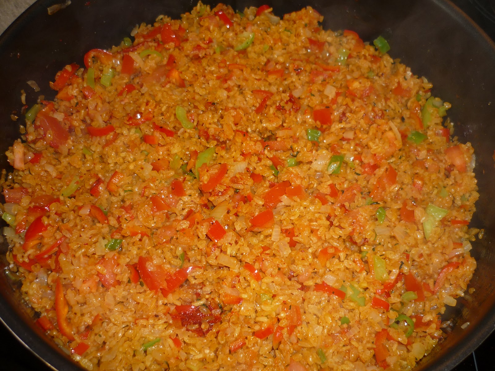 Tavuklu Sebzeli Bulgur Pilavı Tarifi - 3