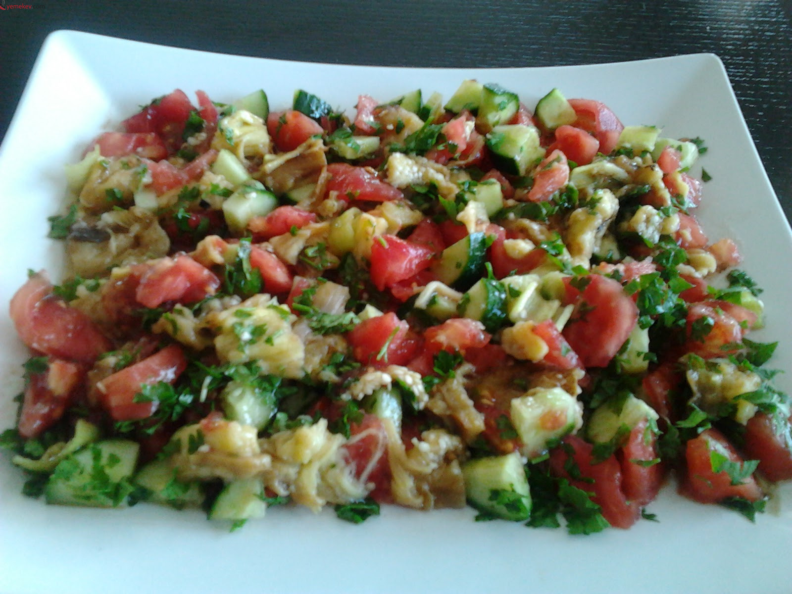 Közlenmiş Patlıcan Salatası - 6