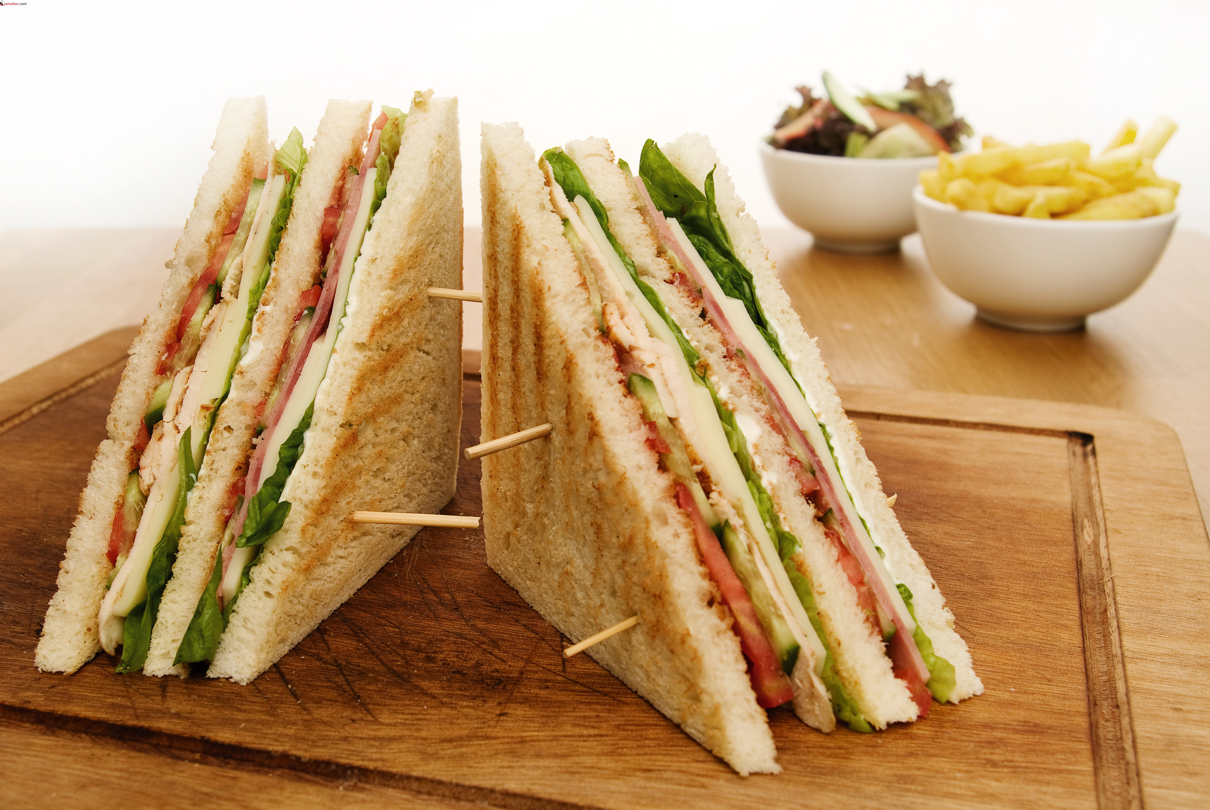 Kulüp Sandviç (Club Sandwich) Tarifi - 4