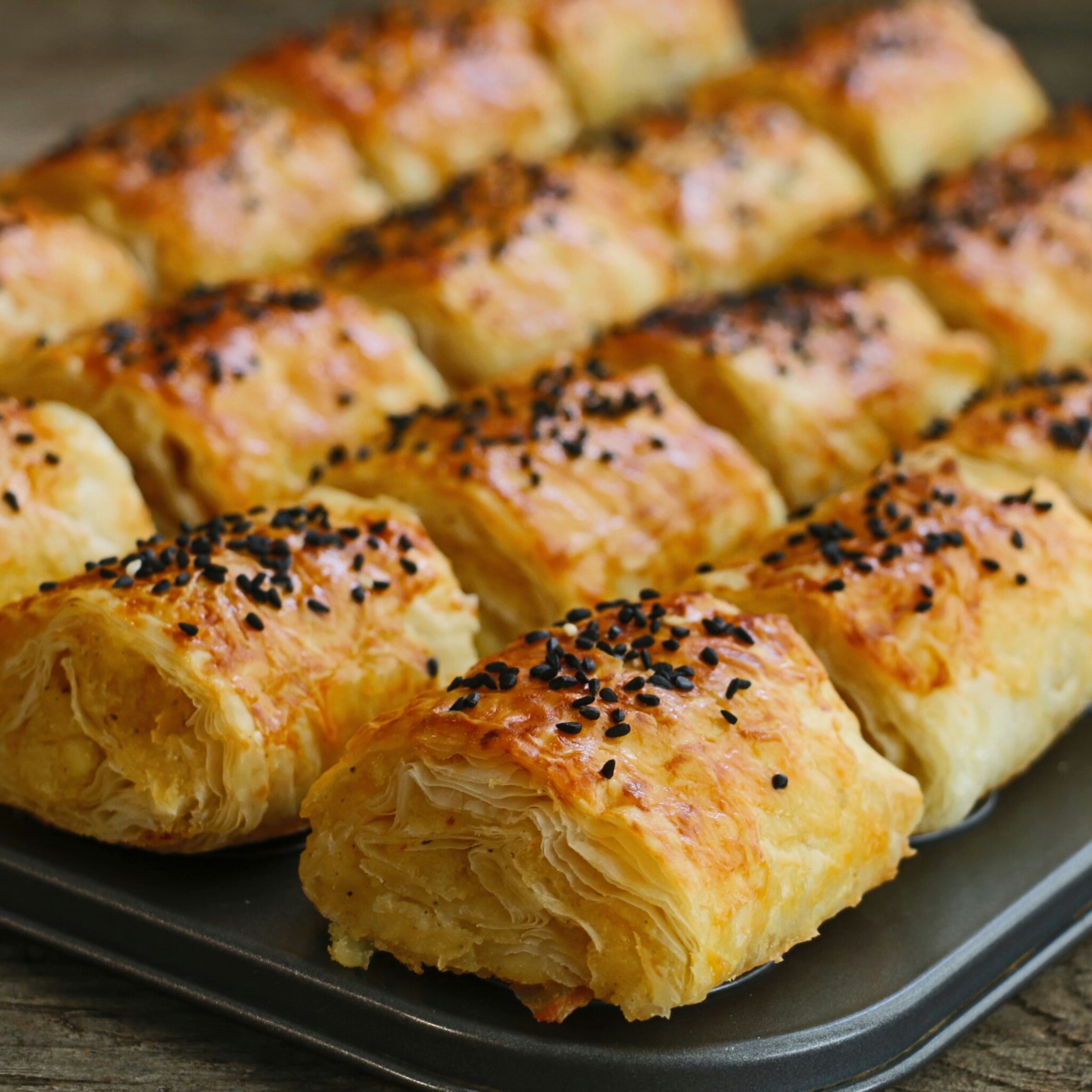 Patatesli Börek Tarifi - 5