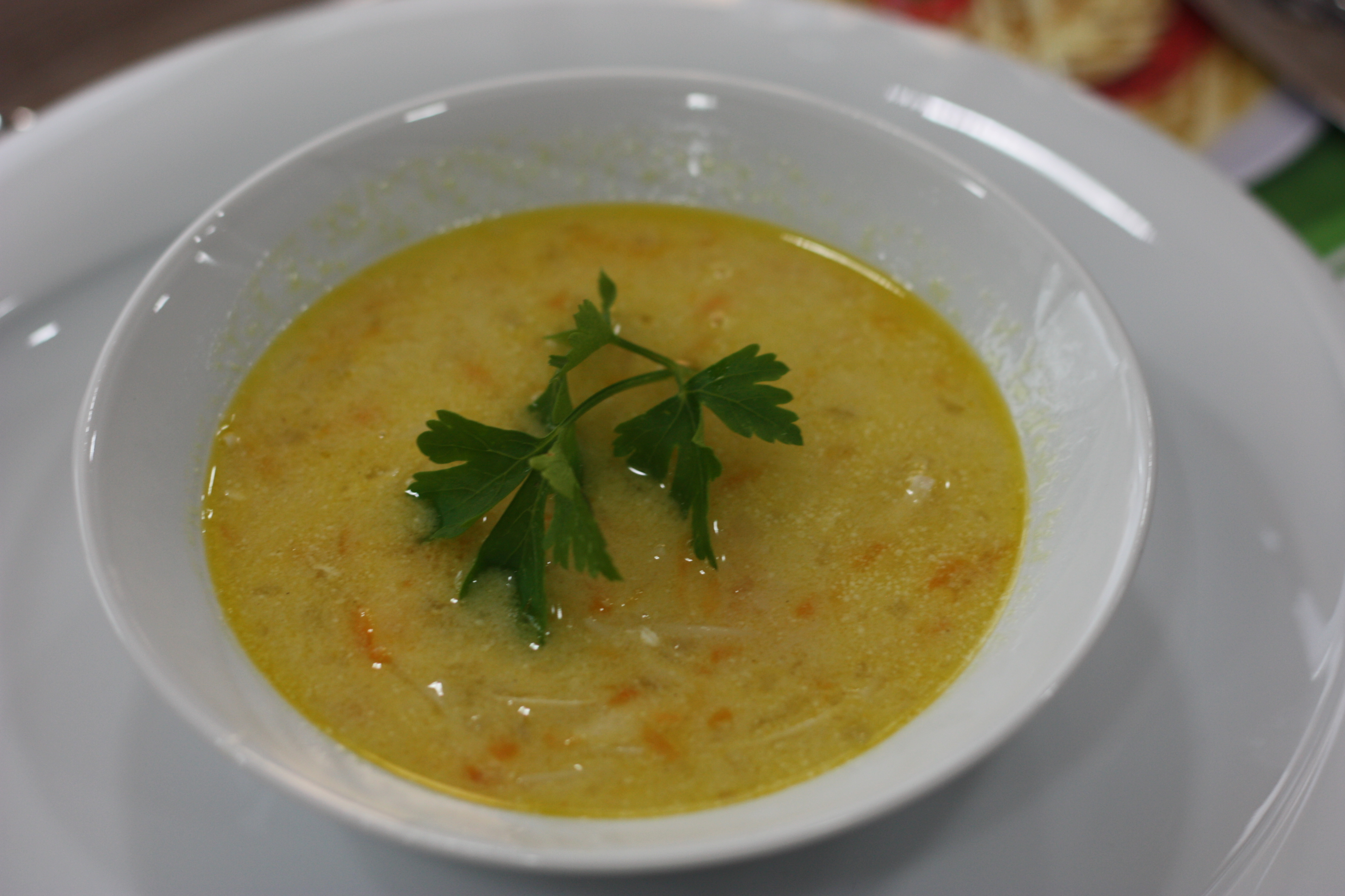 Tavuk Suyu Çorbası Tavuk Suyu Çorbası