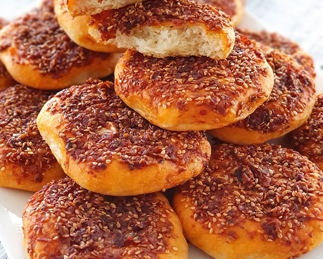 Biberli Ekmek Tarifi - 1