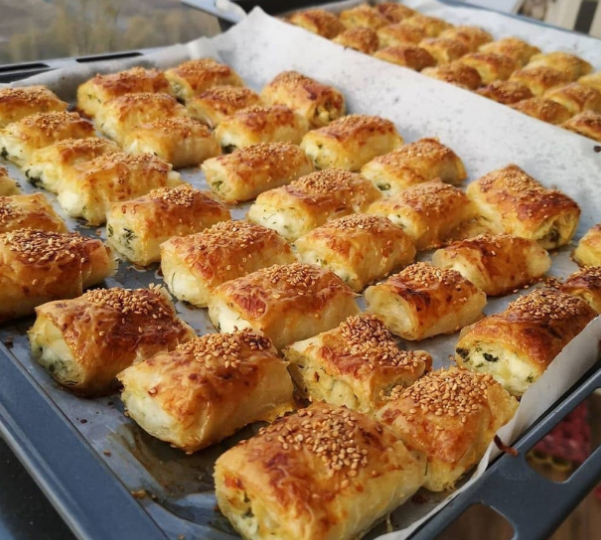 Peynirli Börek Tarifi - 1