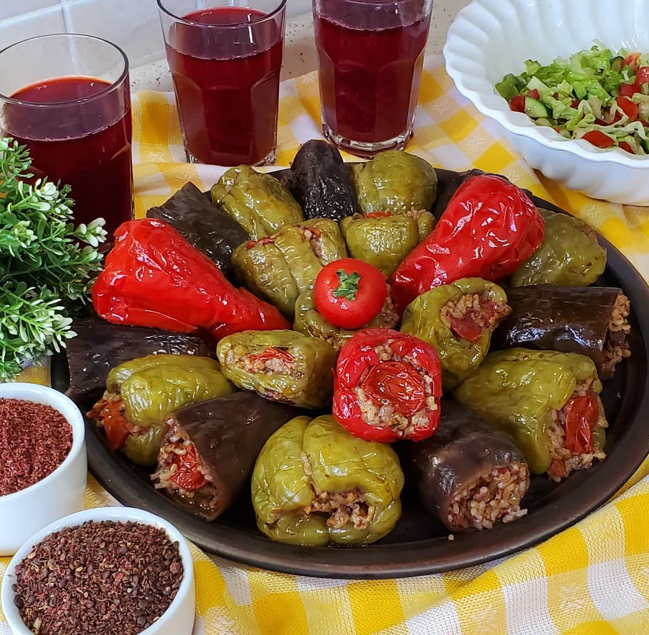 Etli Sumaklı Dolma Tarifi - 1