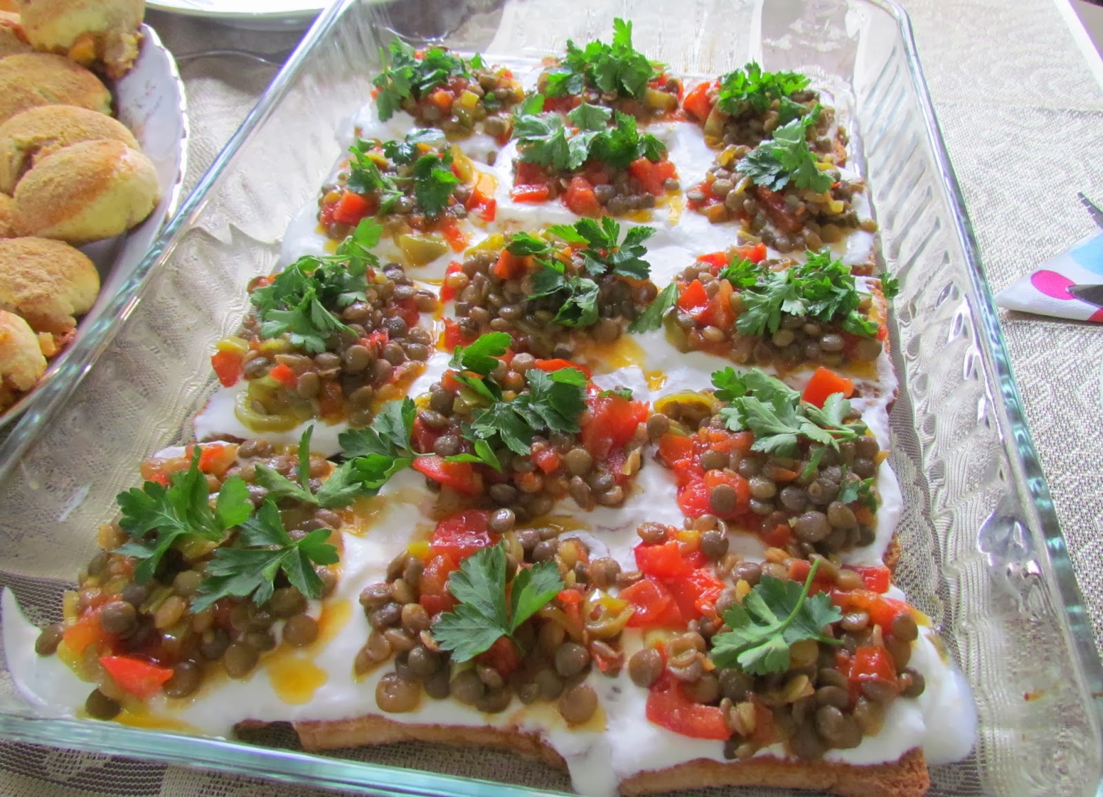 Yeşil Mercimekli Etimek Salatası Tarifi - 5