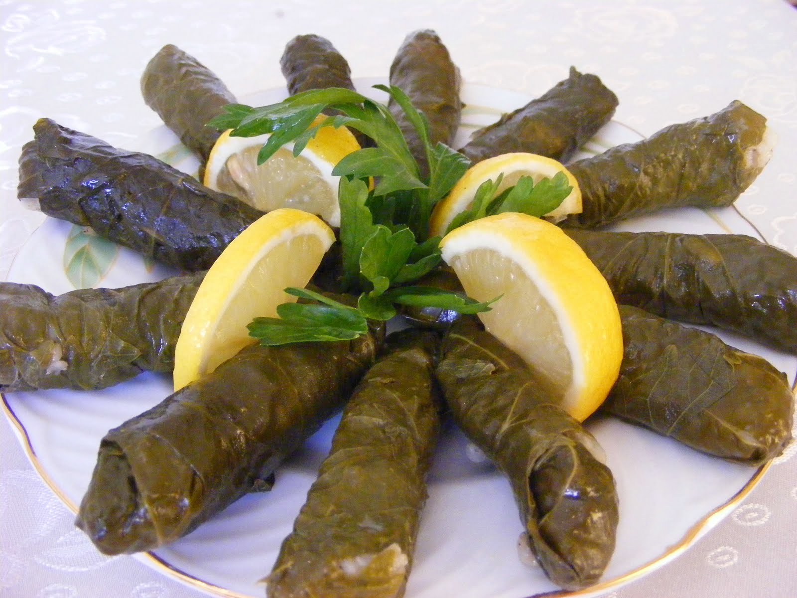 Zeytinyağlı Taze Dolma ve Yaprak Sarma Tarifi - 7